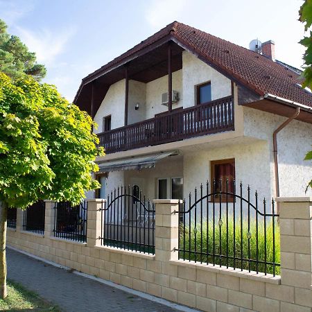 Zsolnay Apartman ชิโอฟก ภายนอก รูปภาพ