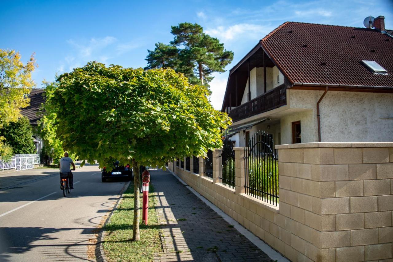 Zsolnay Apartman ชิโอฟก ภายนอก รูปภาพ