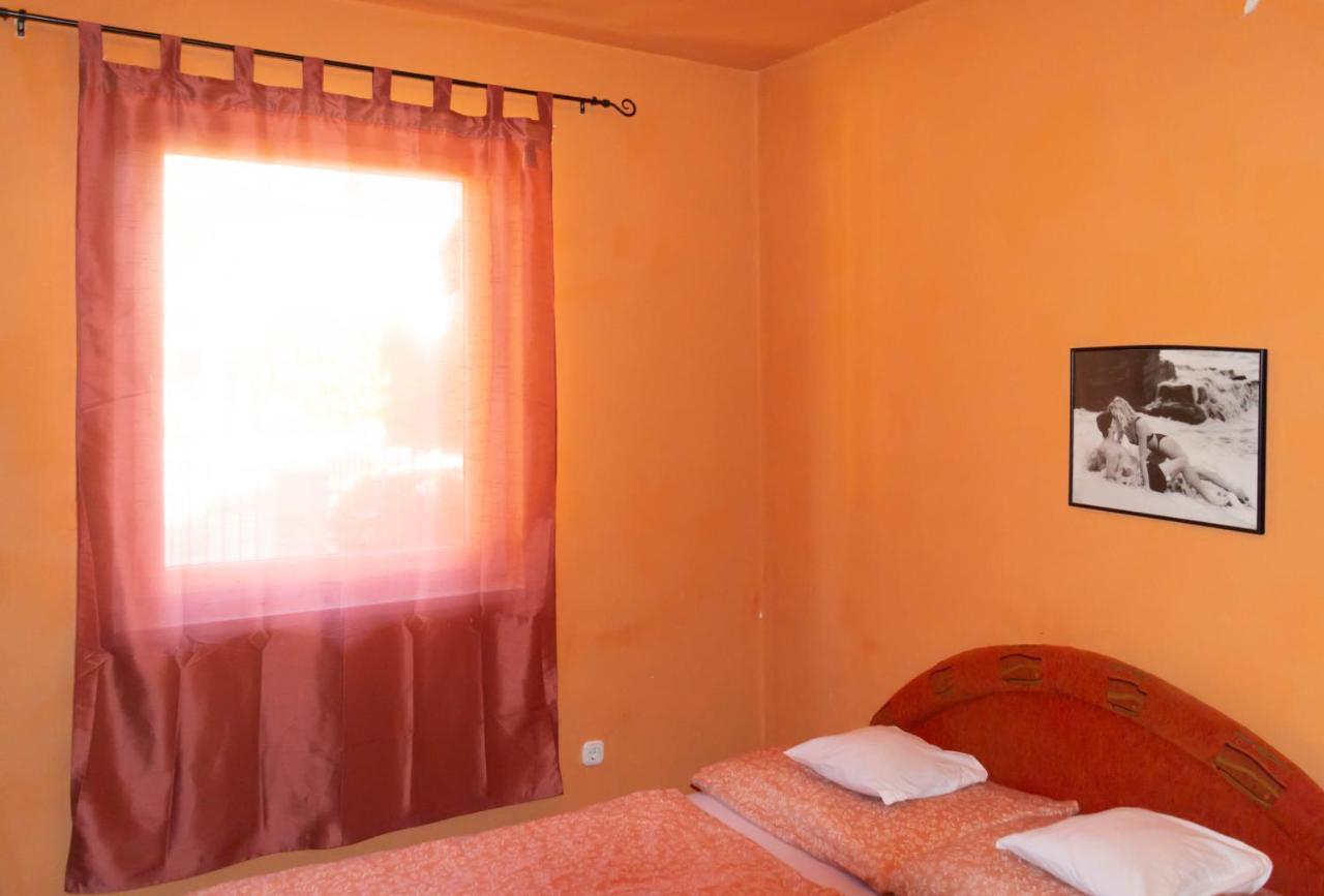 Zsolnay Apartman ชิโอฟก ภายนอก รูปภาพ